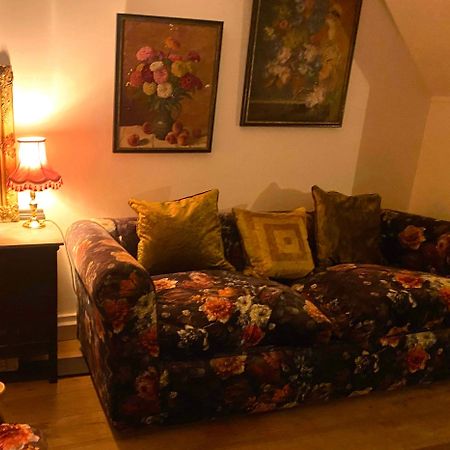 Stylish & Cosy Boutique Townhouse 1 Bedroom, 1 Sofa Bed - Sleeps 4 Крайстчърч Екстериор снимка