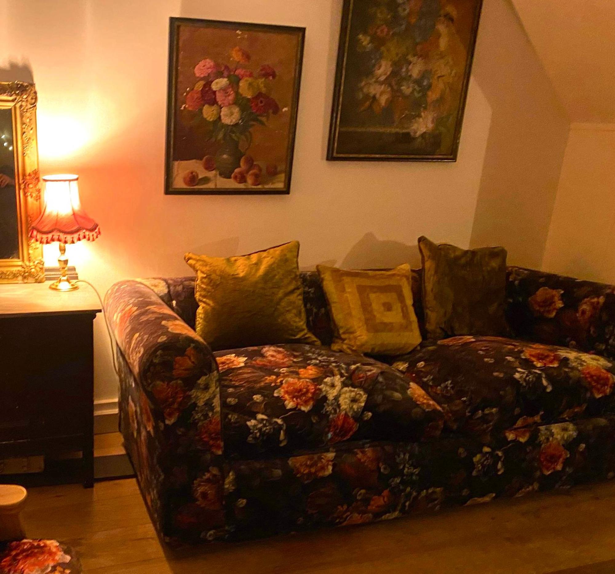 Stylish & Cosy Boutique Townhouse 1 Bedroom, 1 Sofa Bed - Sleeps 4 Крайстчърч Екстериор снимка